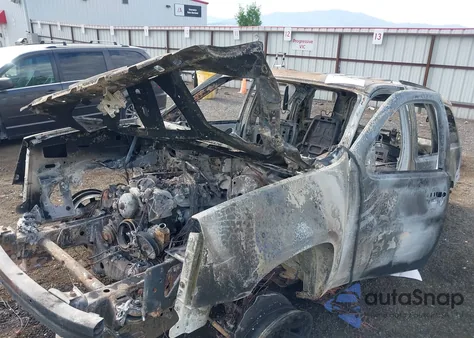 2009 GMC Yukon Slt2 z USA, uszkodzony, nr VIN 1GKFK33009R119245